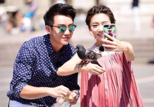 娱乐吃瓜女朋友分手,瓜田里的分手风波